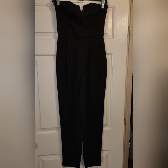 Topshop Pants - Topshop Jumpsuit 4 Black Strapless Boned V Neck Pleated Waist Zip Back Classic